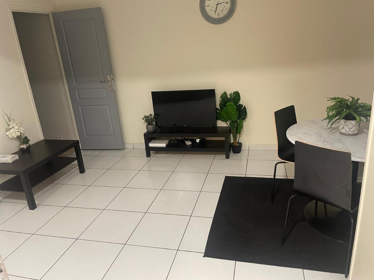 Residence Chene- 15 Mn De Paris Et 05 Mn D'Orly Aeroport Viry-Châtillon Exteriér fotografie